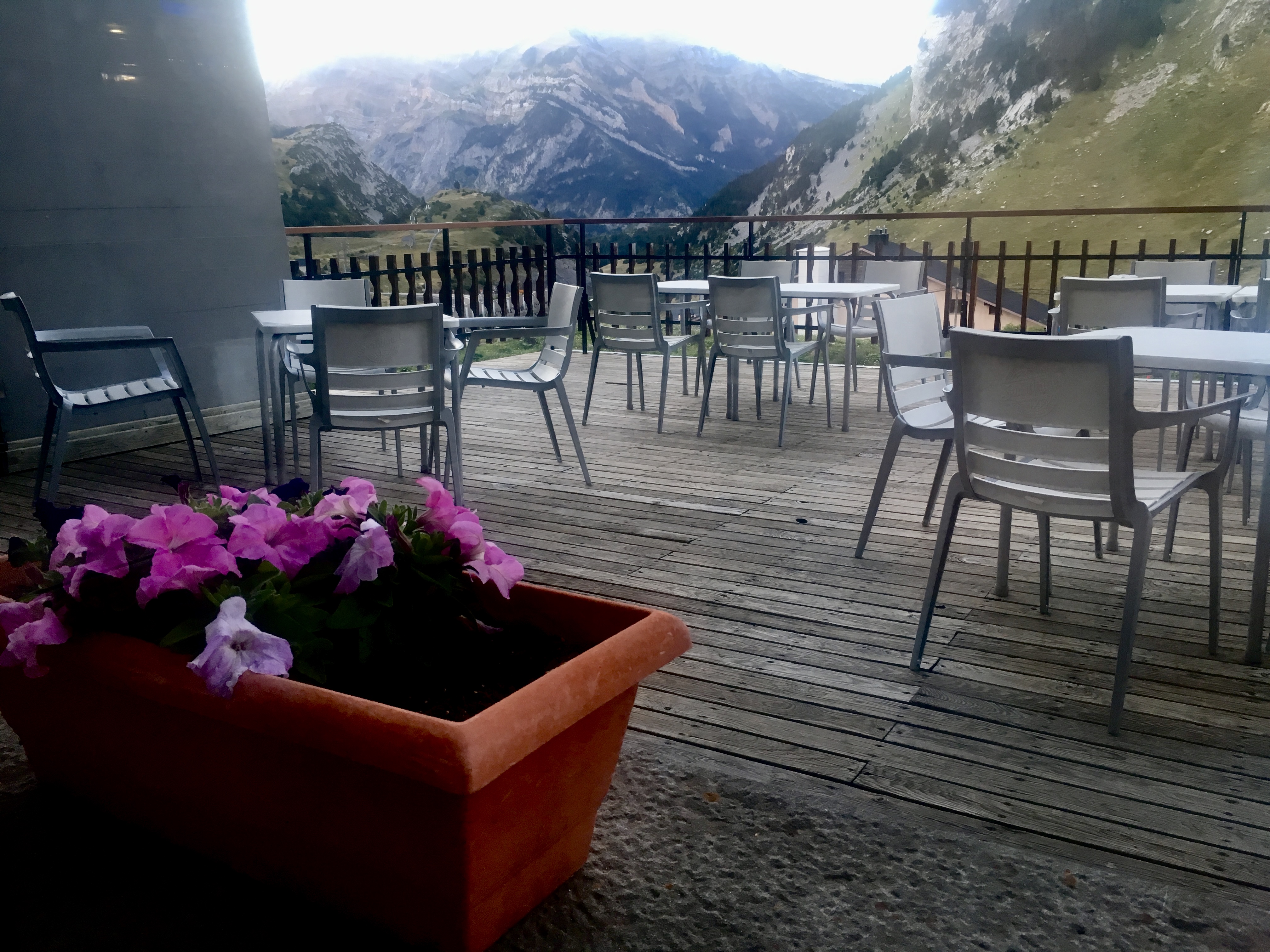 0F68B9CB-82A3-4965-8564-ECDEB1935A10