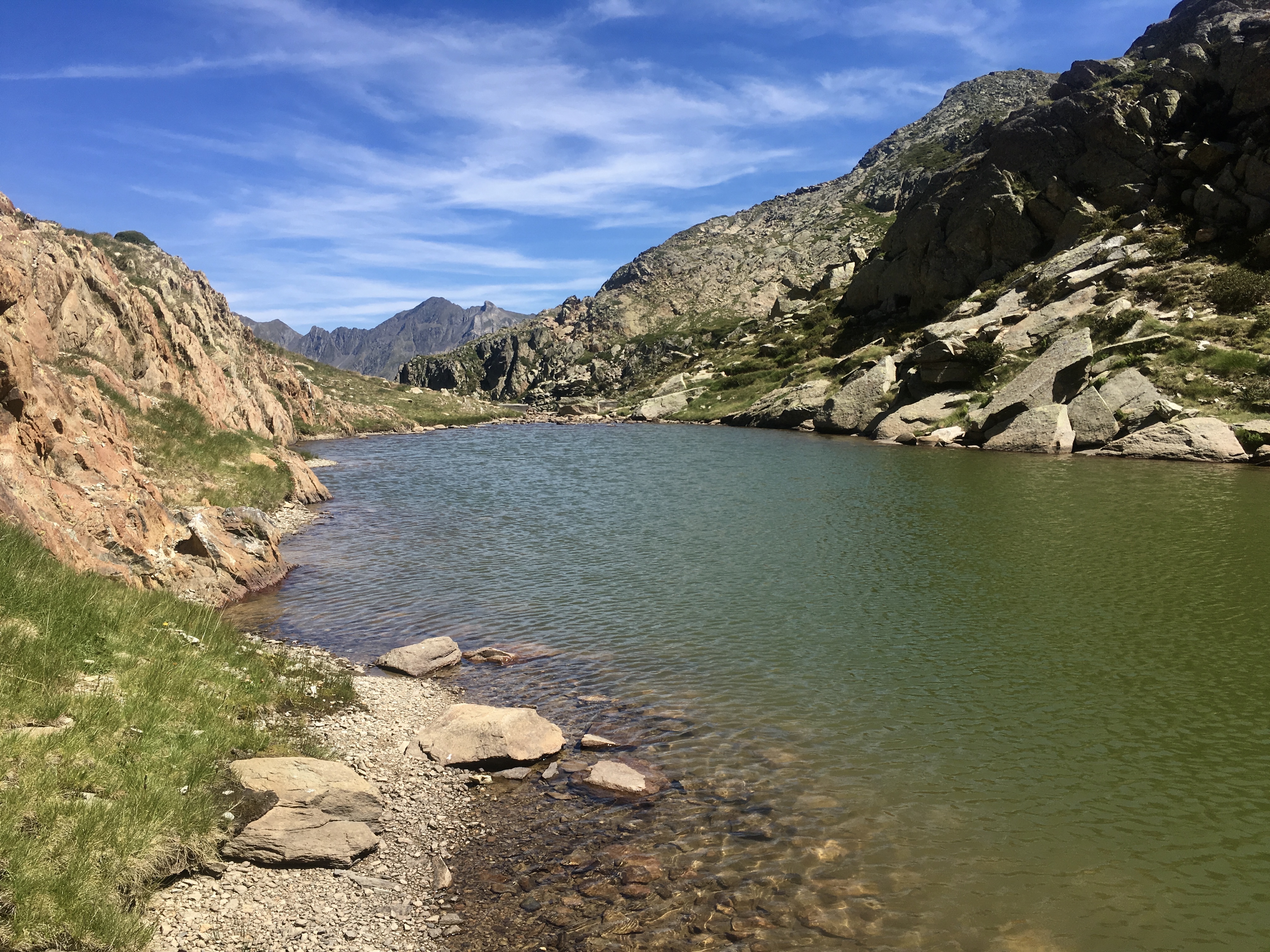 32123DF3-997F-4E52-B4FF-BE59FE38828A